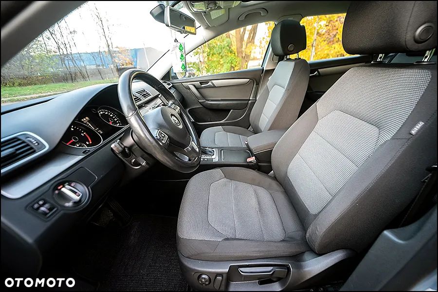 Volkswagen Passat Variant - 17