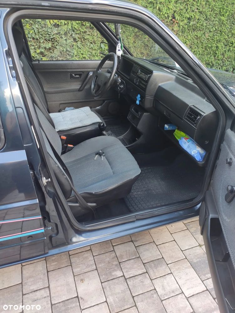 Volkswagen Golf - 4