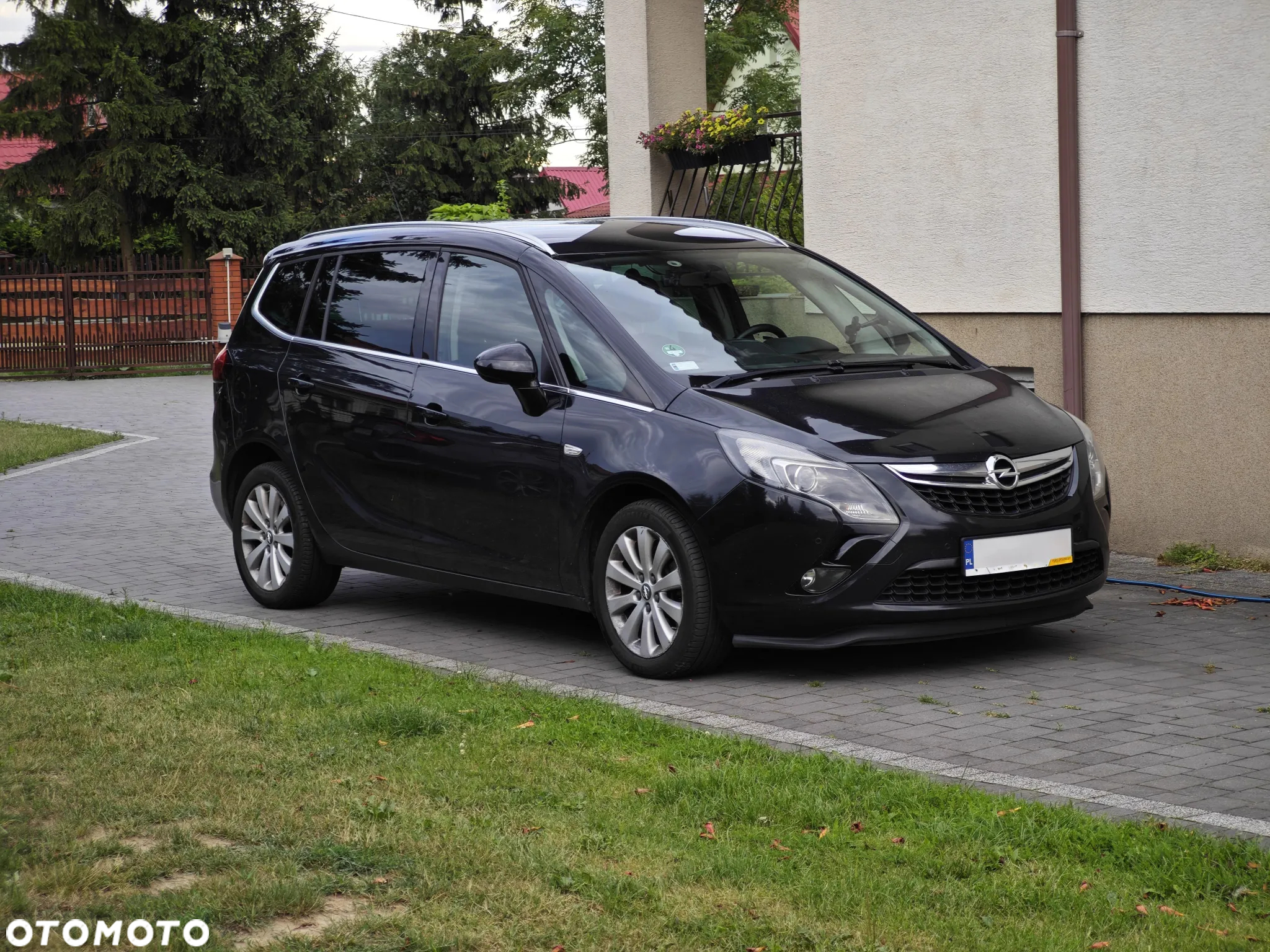 Opel Zafira 1.4 T Cosmo EcoFLEX S&S - 2