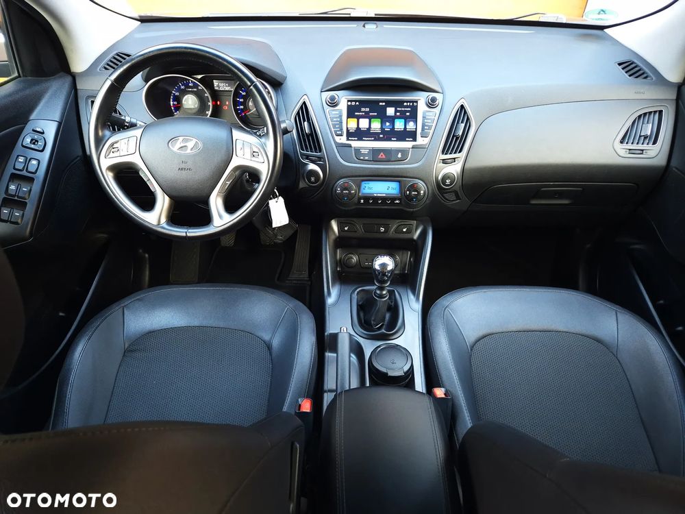 Hyundai ix35 2.0 2WD Trend - 29