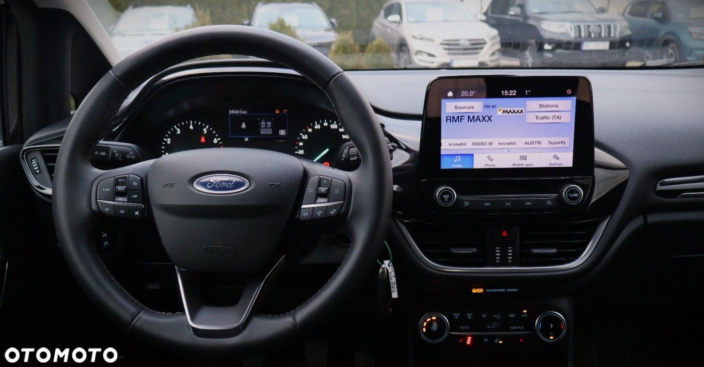 Ford Fiesta - 12