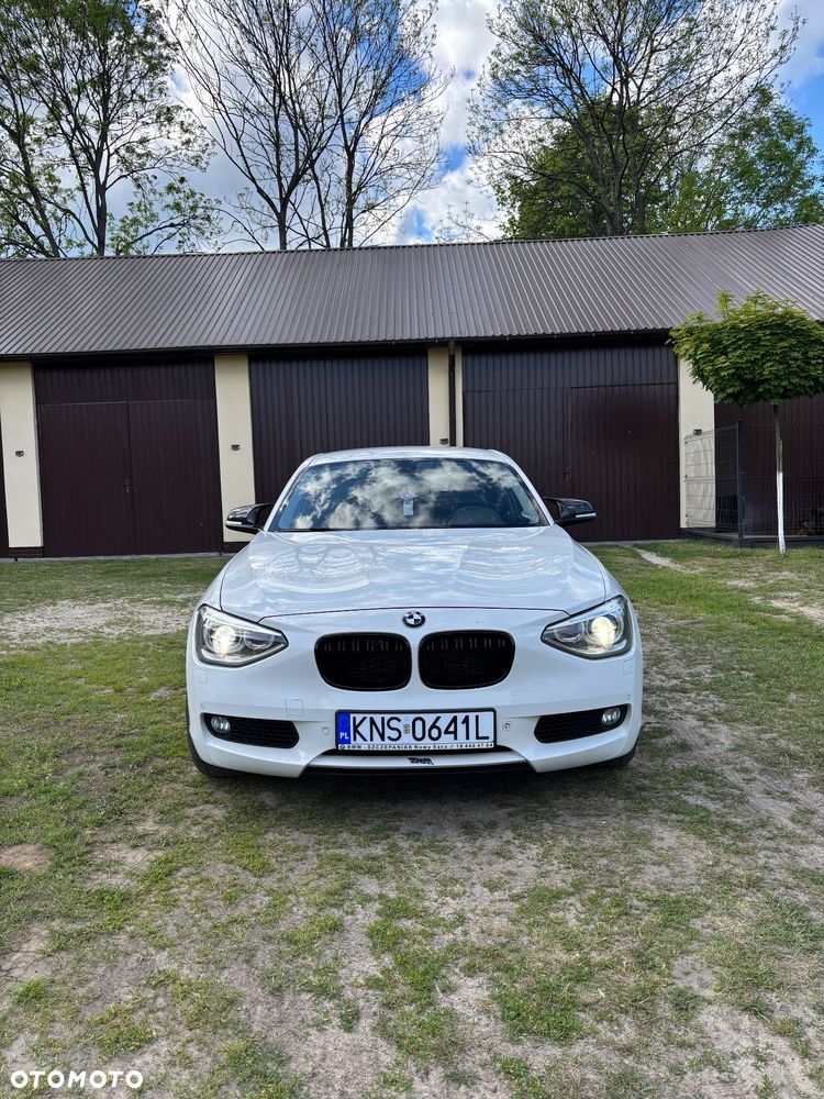 BMW Seria 1 120d xDrive - 2