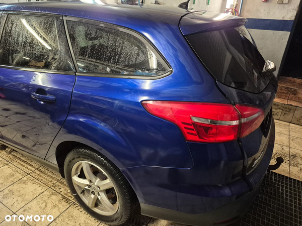 Błotnik LEWY tył Ford Focus MK3 OB KOMBI