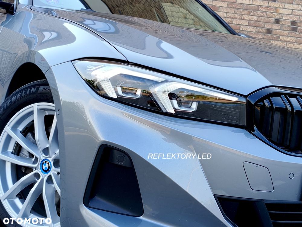 BMW Seria 3 - 25
