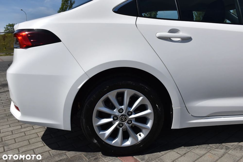 Toyota Corolla 1.6 Comfort - 13