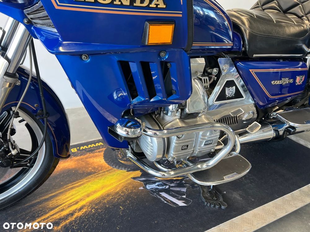 Honda GL - 9