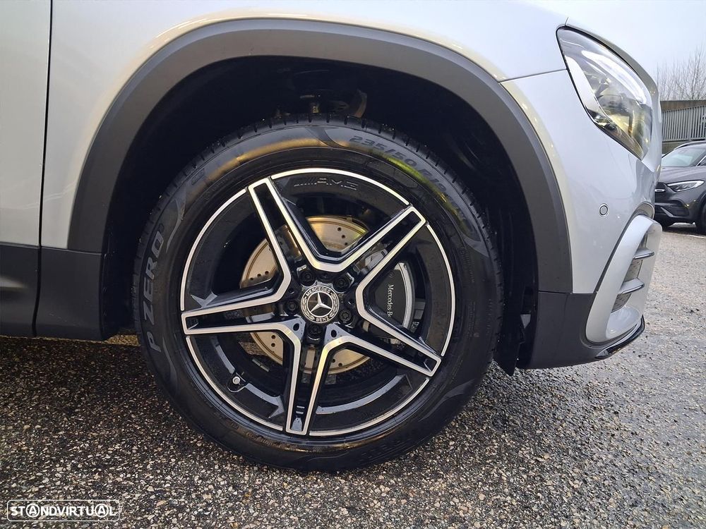 Mercedes-Benz GLB 180 d AMG Line - 5