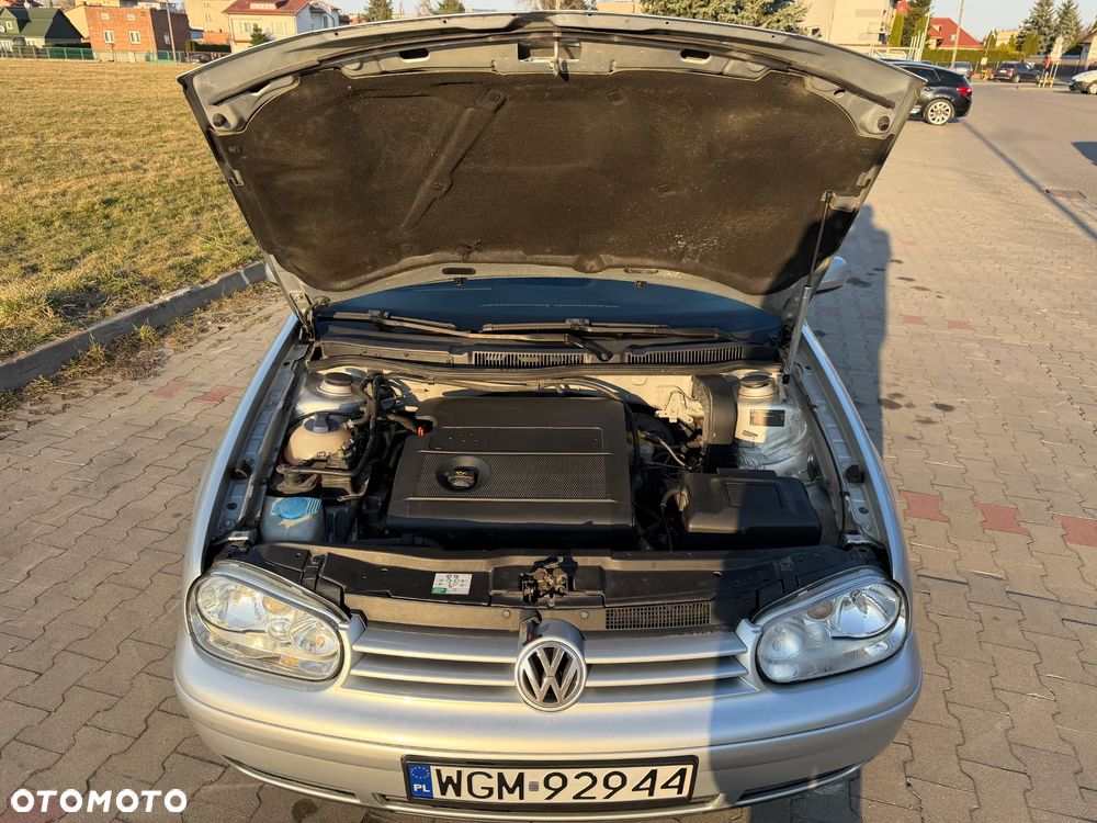 Volkswagen Golf - 21