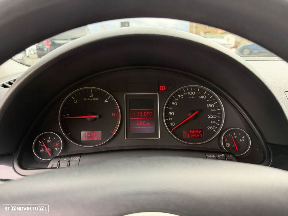 Audi A4 Avant 1.9 TDI - 22