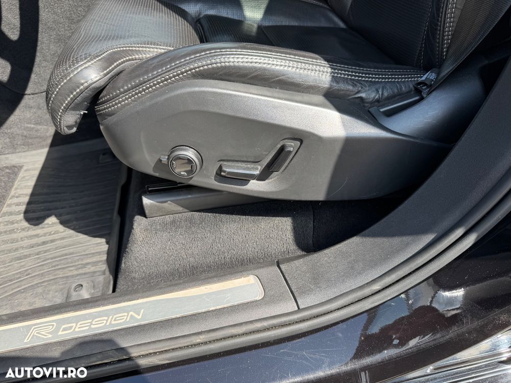 Volvo XC 90 D5 AWD Geartronic RDesign - 18