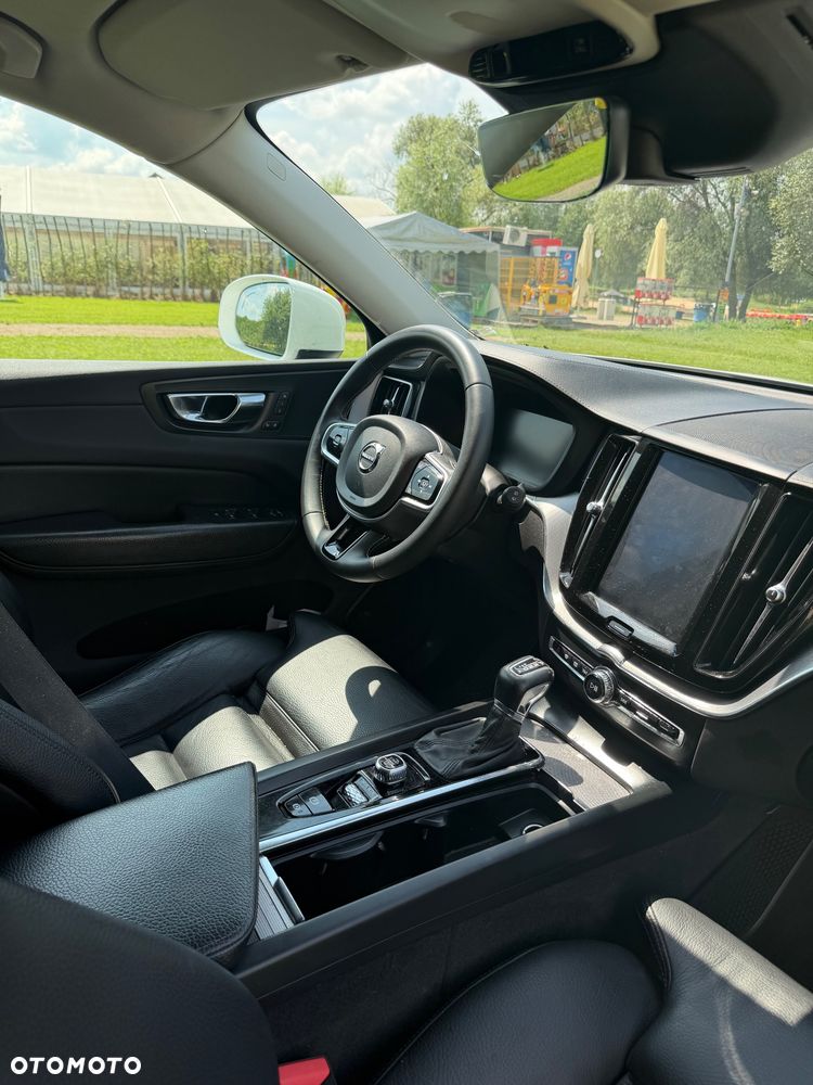 Volvo XC 60 T4 Inscription - 17