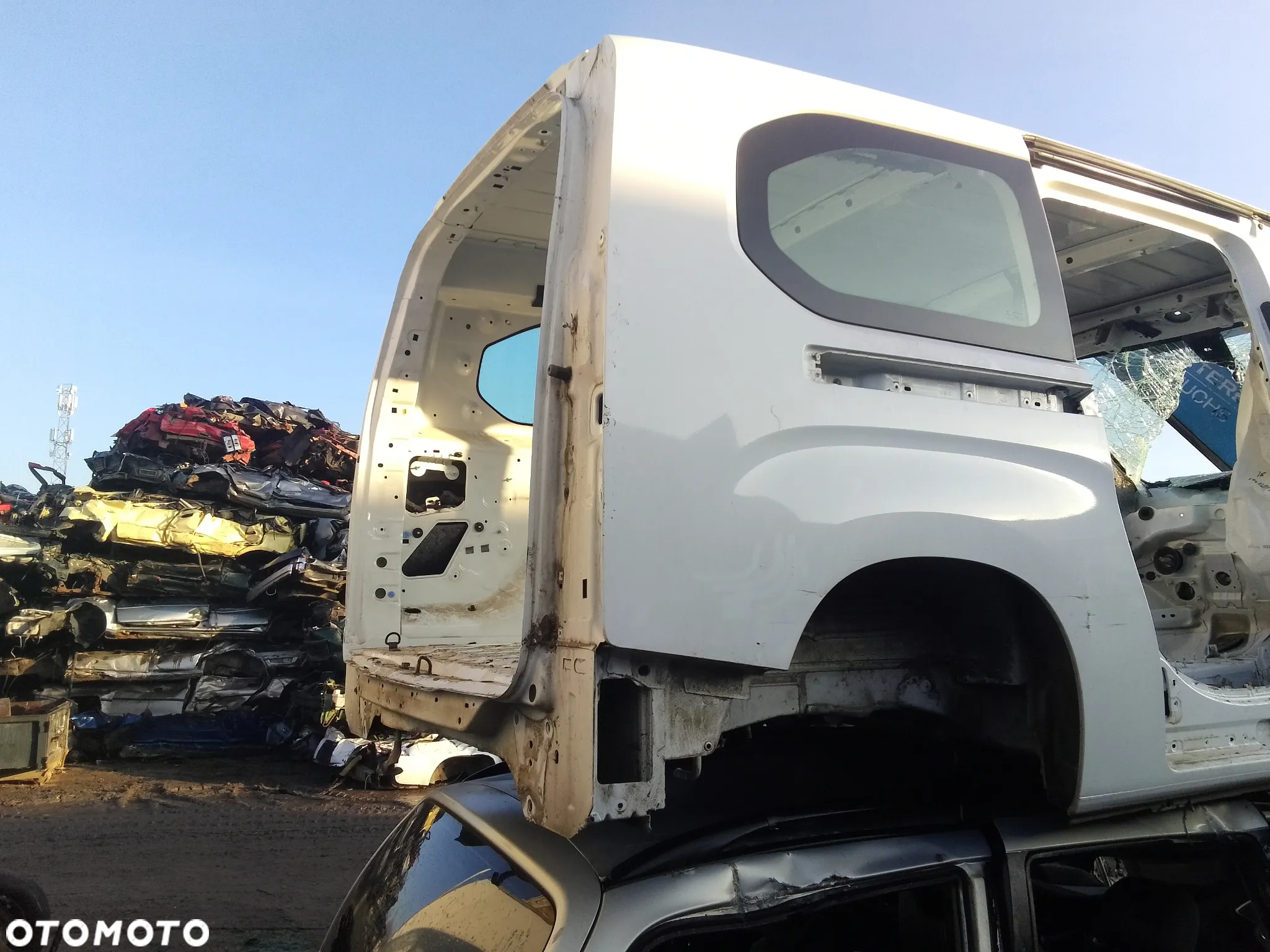 CITROEN BERLINGO 2020R 1.5D ĆWIARTKA LEWA, PRAWA, SŁUPEK LEWY PRAWY - 5