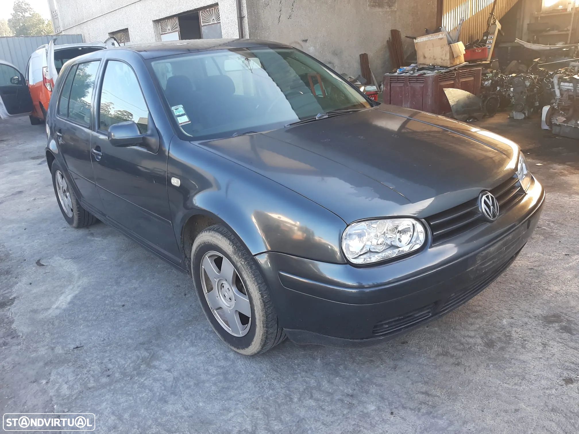 Volkswagen Golf 4 para peças - 1
