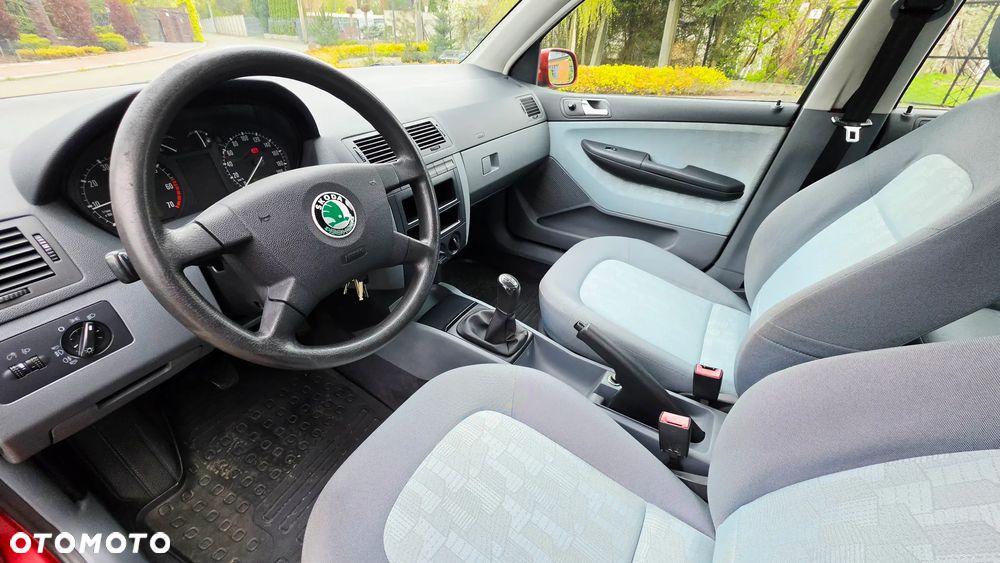 Skoda Fabia - 14