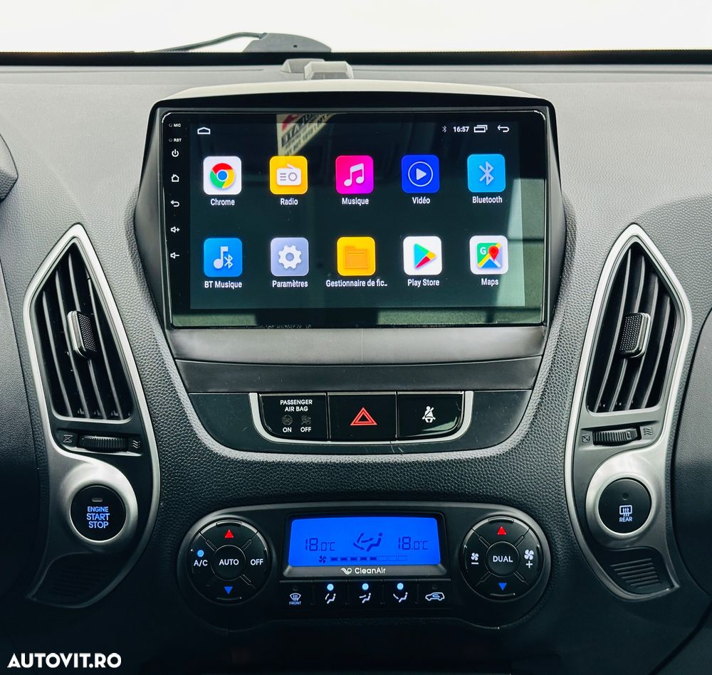 Hyundai ix35 1.6 2WD Fifa World Cup Edition - 31