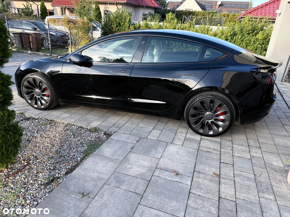 Tesla Model 3 Performance AWD - 2
