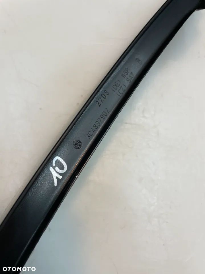 OSŁONA SŁUPKA PRAWY PRZÓD VW PASSAT B6 KOMBI 3C4837902 - 3