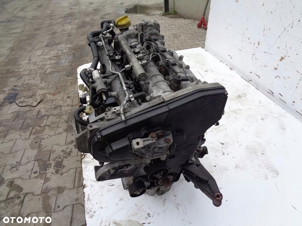 SILNIK ALFA ROMEO GT 147 156 1.9 JTDM 82 TYS KM - 2