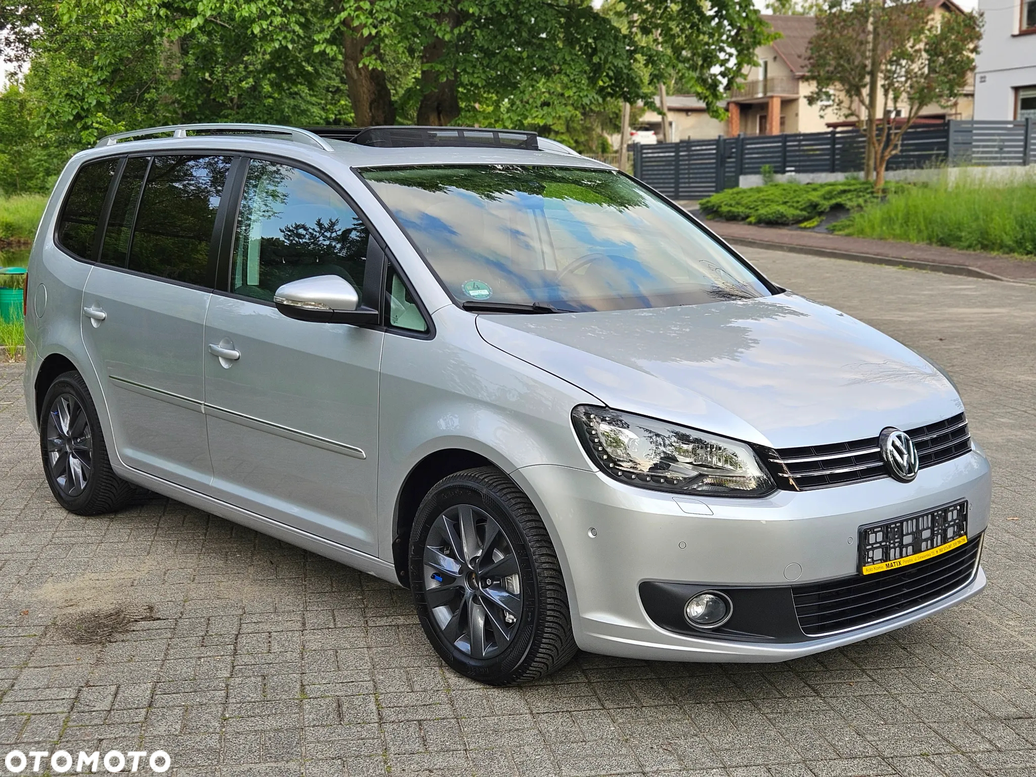 Volkswagen Touran 1.4 TSI Cross DSG - 14