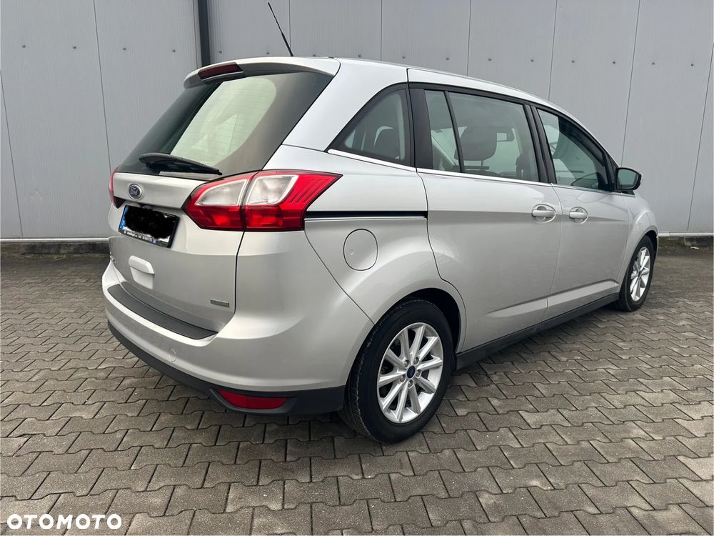 Ford Grand C-MAX - 5