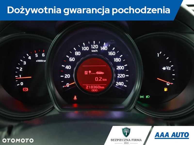 Kia Ceed - 10