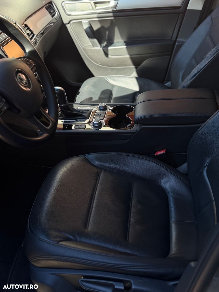 Volkswagen Touareg 3.0 V6 TDI SCR Blue Motion DPF Automatik Exclusive - 8