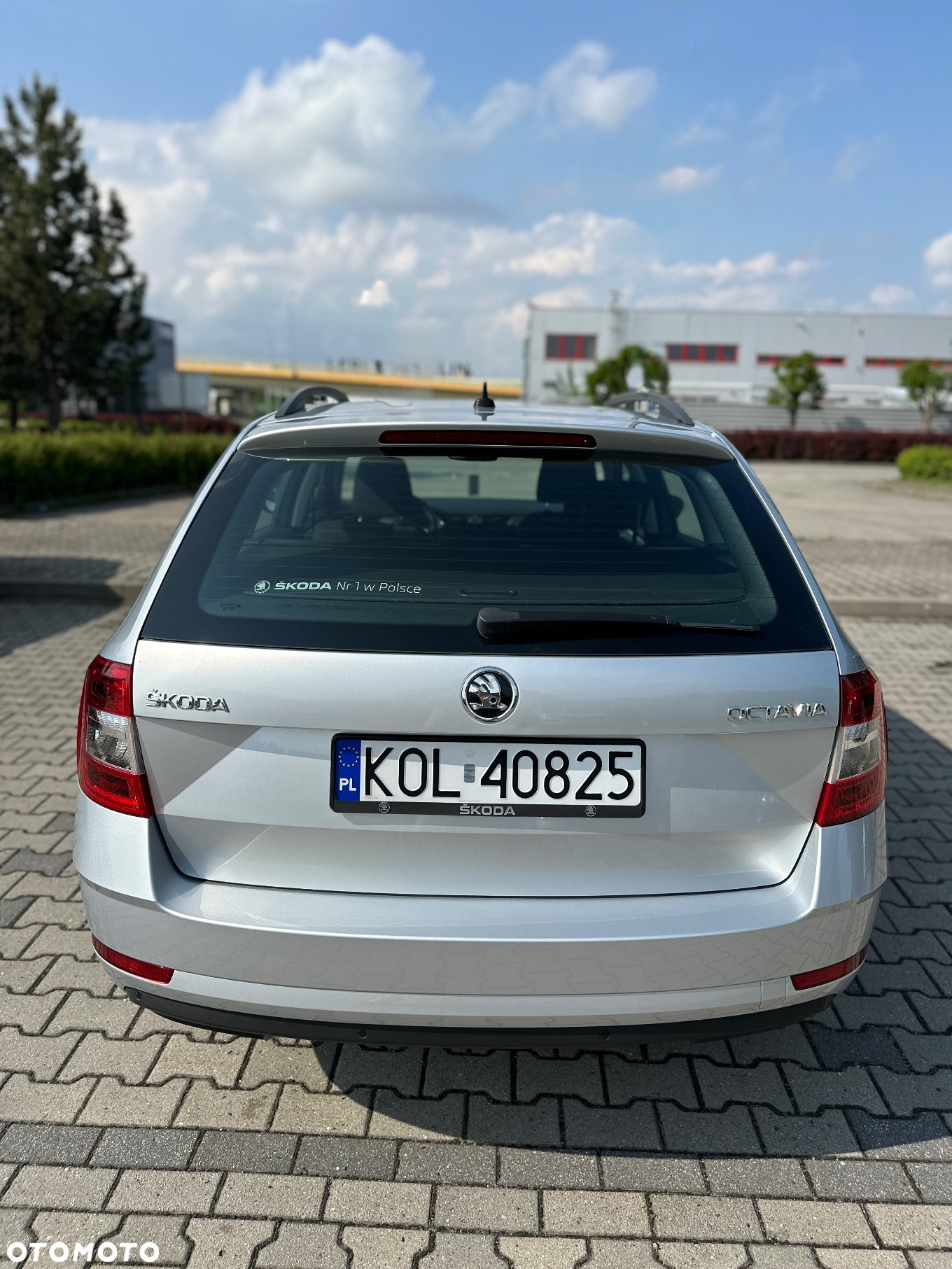 Skoda Octavia 1.6 TDI Ambition DSG - 4