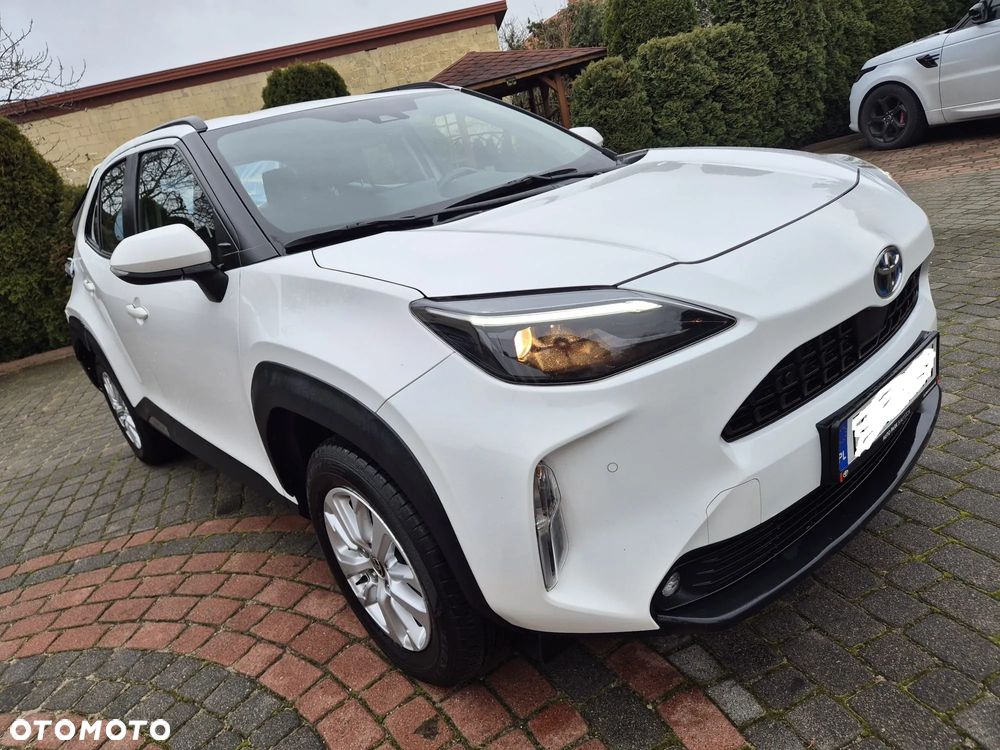 Toyota Yaris Cross Hybrid 1.5 Comfort 4x4 - 8