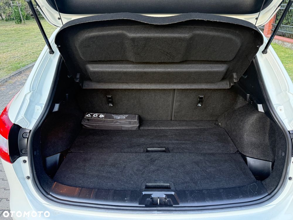 Nissan Qashqai 1.6 DCi N-Connecta Xtronic EU6 - 32