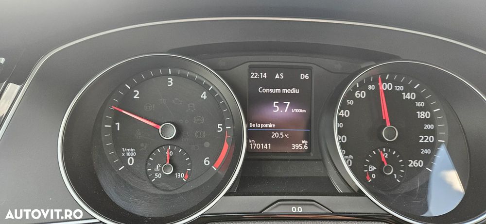 Volkswagen Passat 2.0 TDI SCR DSG (BlueM Tech) Highline - 6