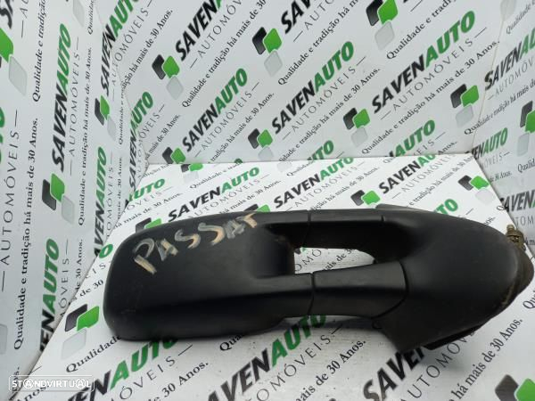 Espelho Retrovisor Dto Manual Volkswagen Passat (315, 3A5) - 2
