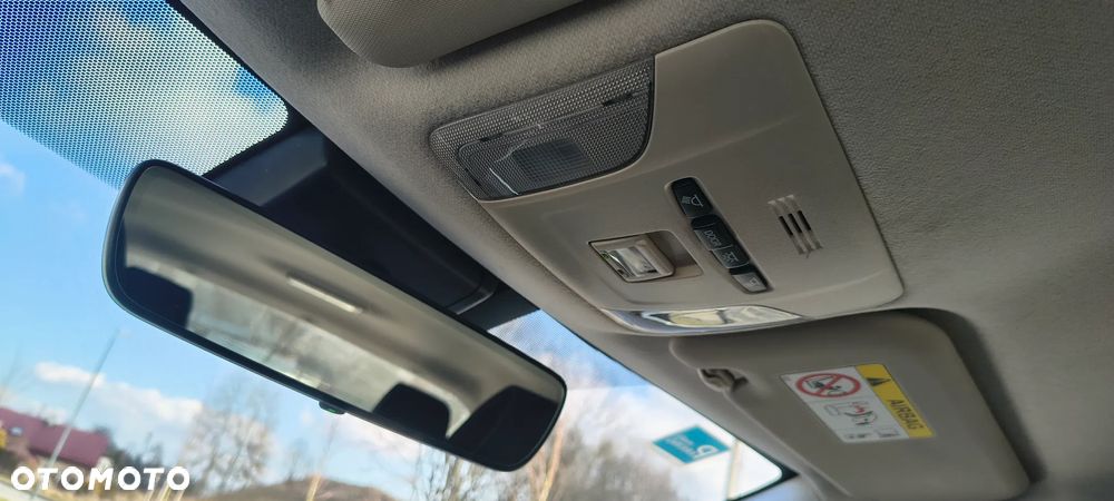 Toyota Corolla 1.8 Hybrid GPF Comfort - 40