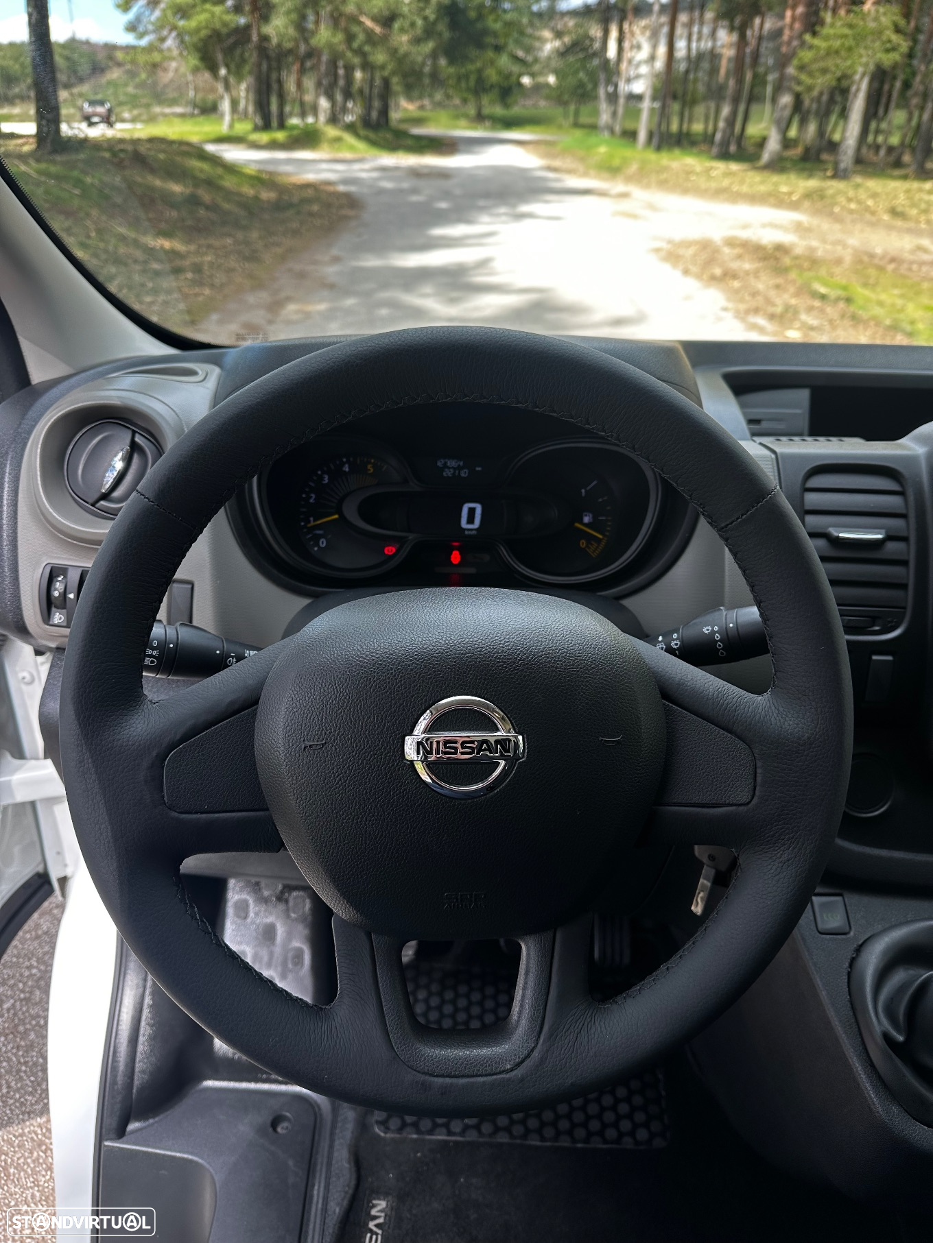 Nissan NV300 - 15