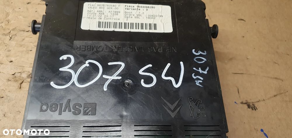 Moduł BSI skrzynka bezpieczników Peugeot 307 9644098280 - 5
