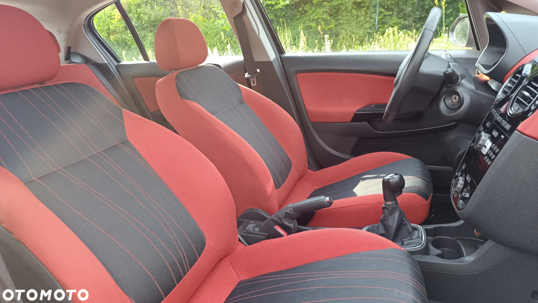 Opel Corsa 1.2 16V Color Edition - 12