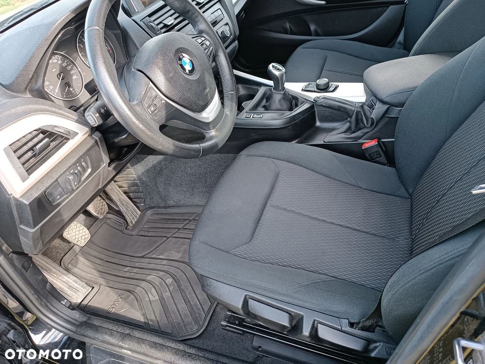 BMW Seria 1 114i - 19