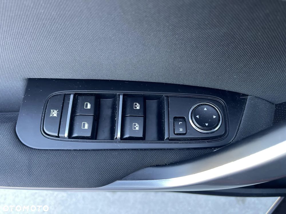 Kia XCeed 1.5 T-GDI M - 23