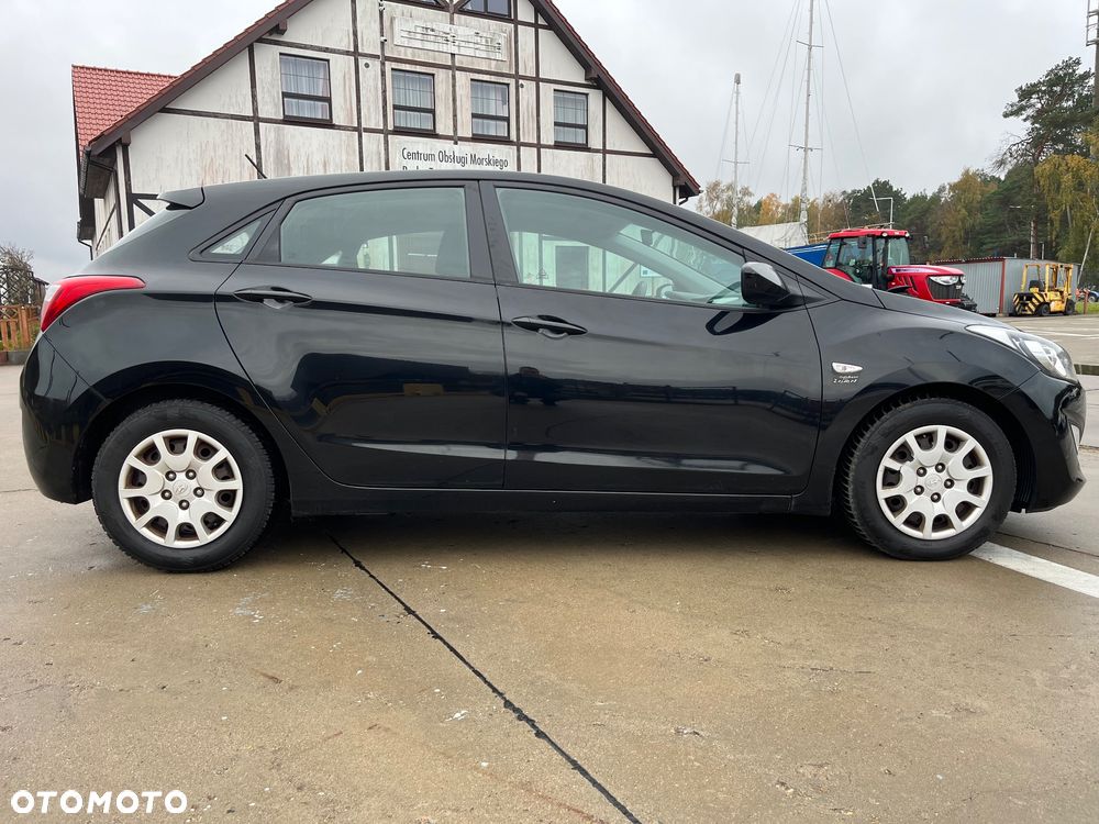 Hyundai i30 1.4 Classic - 8