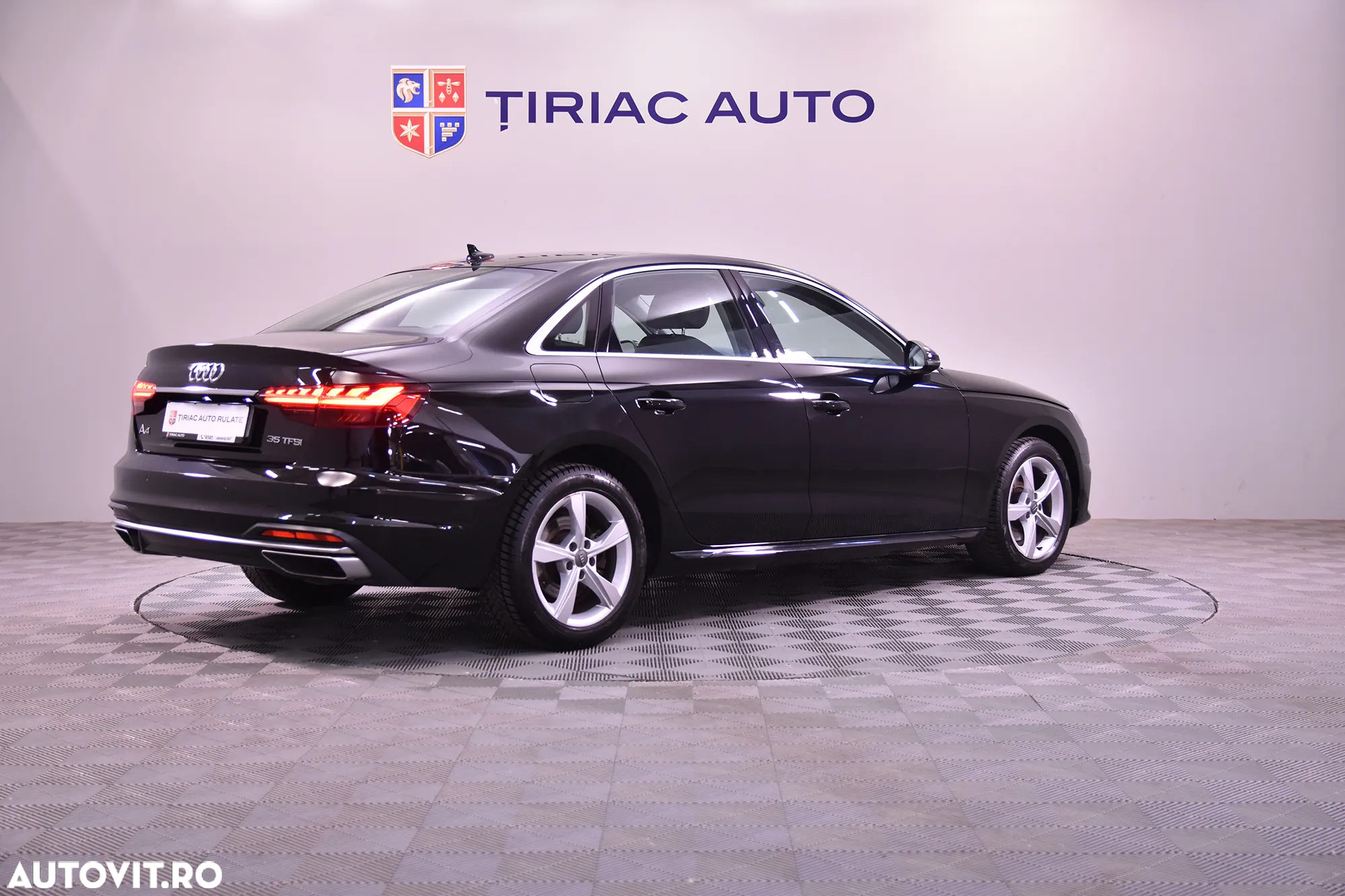 Audi A4 - 5