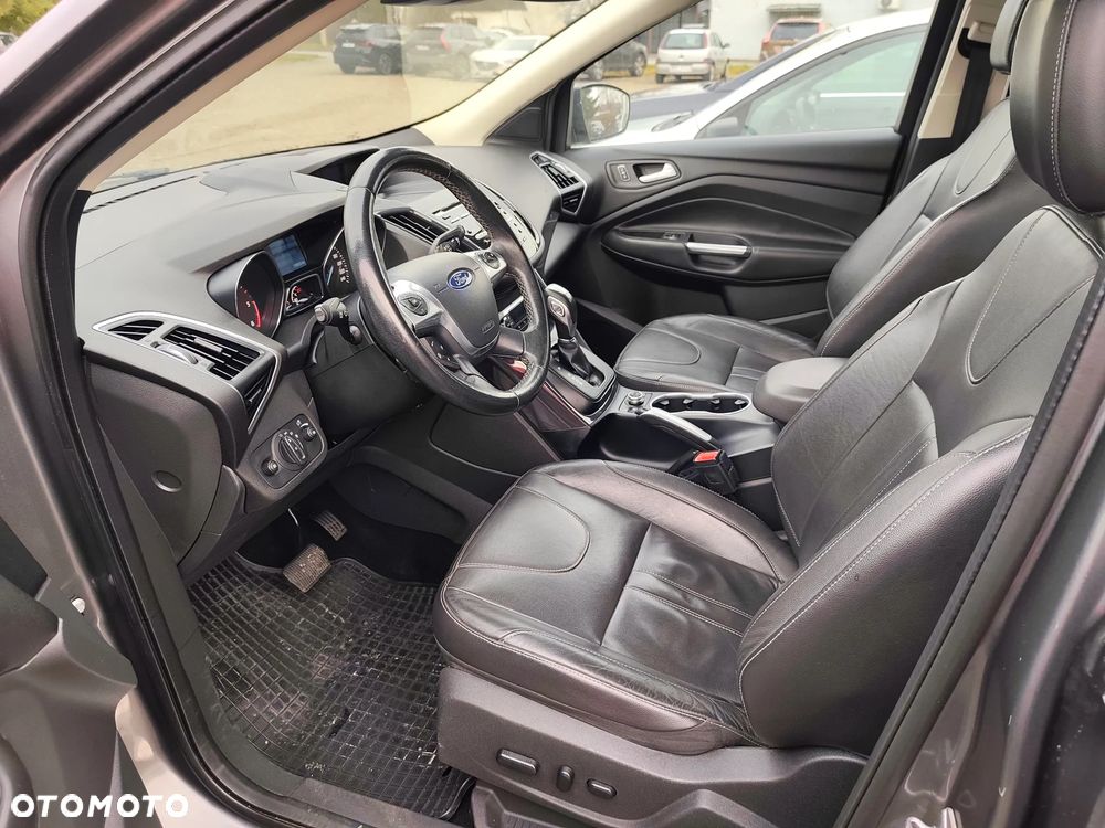 Ford Kuga 2.0 TDCi 4WD Titanium Plus - 4