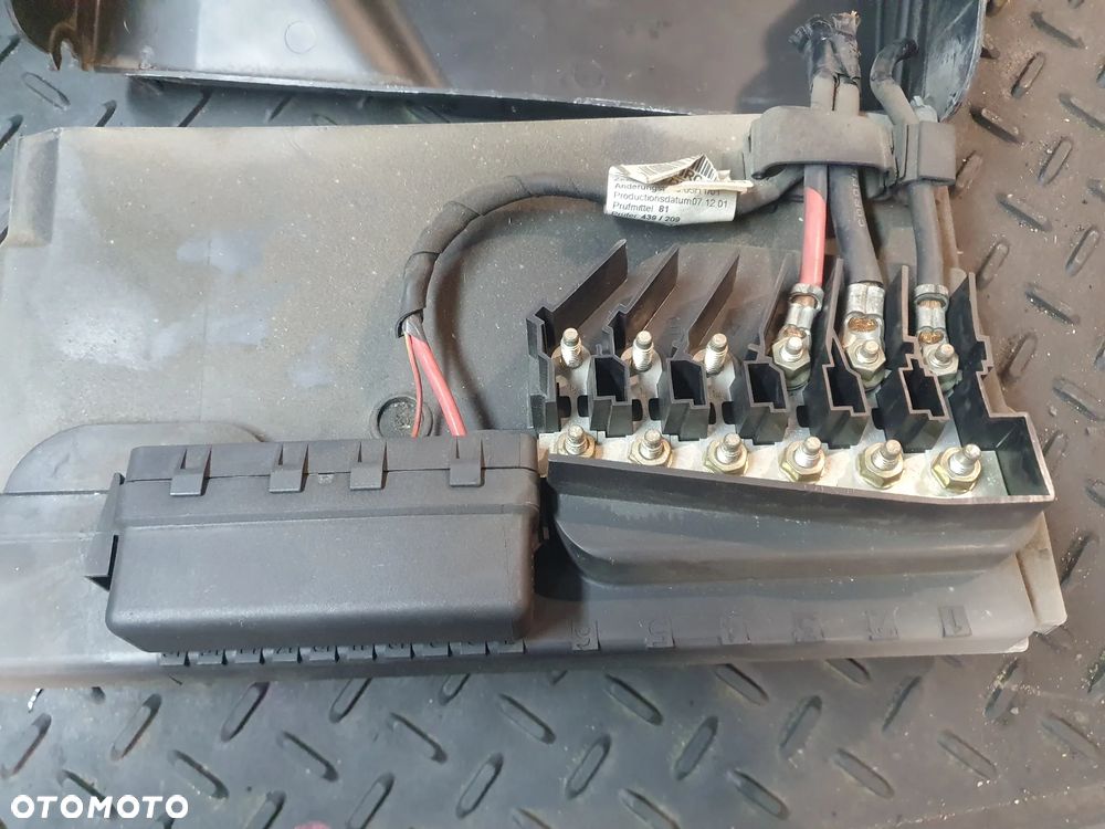 SKODA FABIA I 6Y SKRZYNKA BEZPIECZNIKÓW 1,9TDI 6Q0937550A - 2