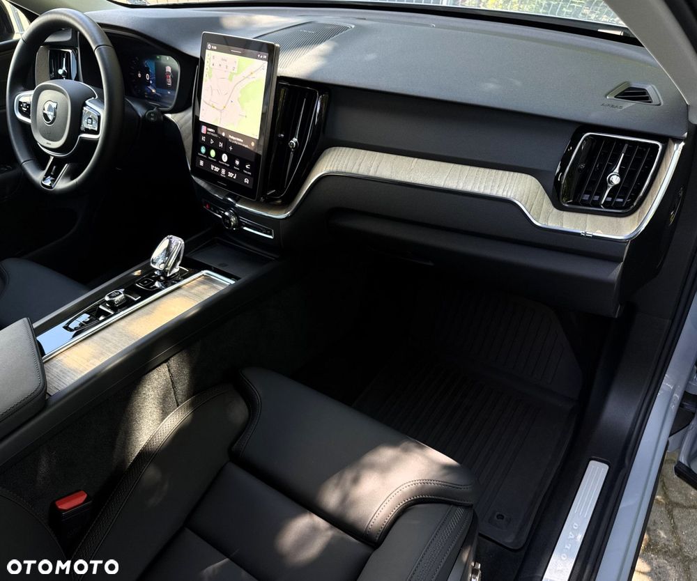 Volvo XC 60 - 10