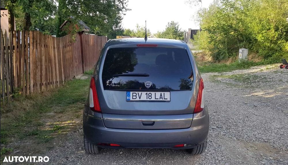 Lancia Musa 1.3 Multijet 16v DPF Oro - 3