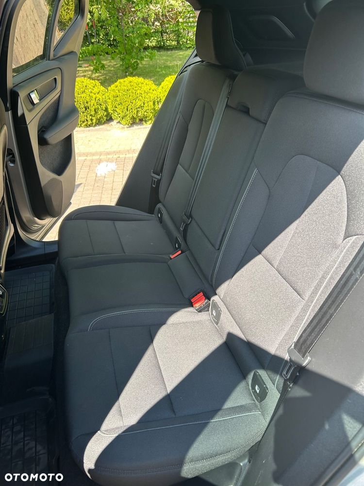 Volvo XC 40 Recharge Plus - 24