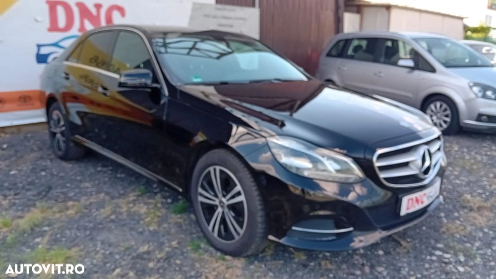 Mercedes-Benz E 200 T BlueTEC 7G-TRONIC - 2