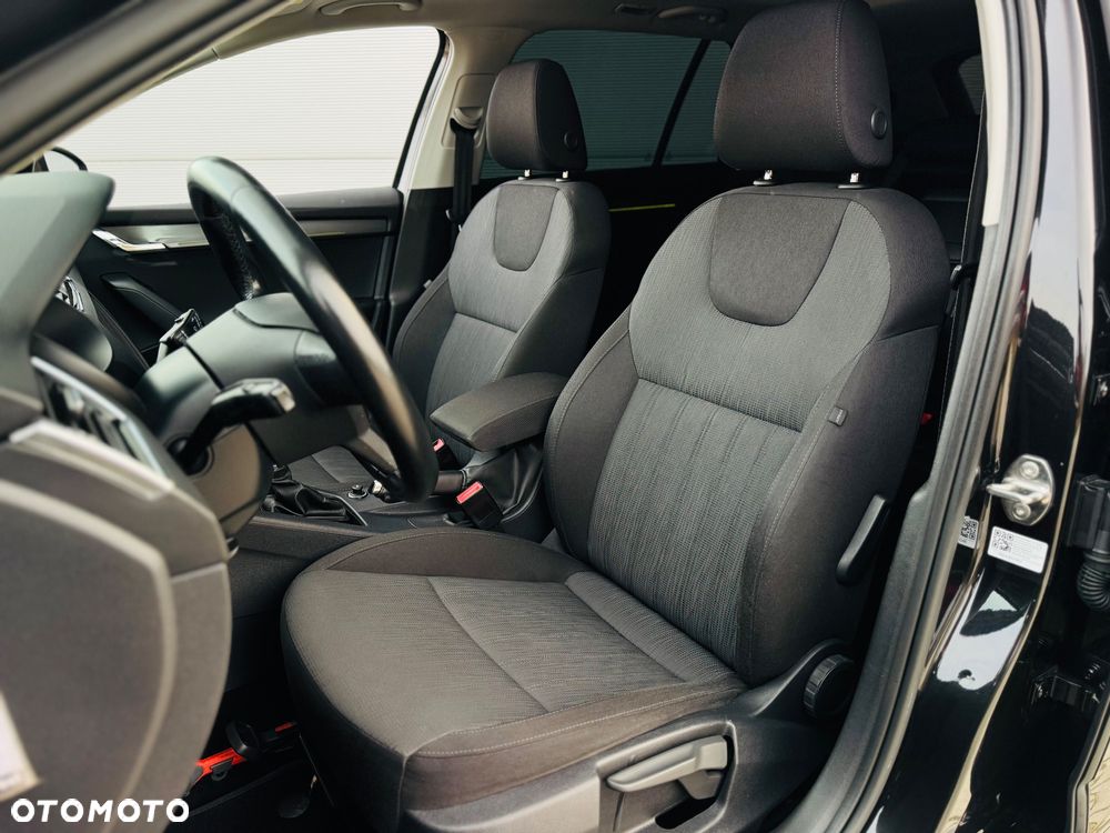 Skoda Octavia 1.6 TDI DSG Premium Edition - 34