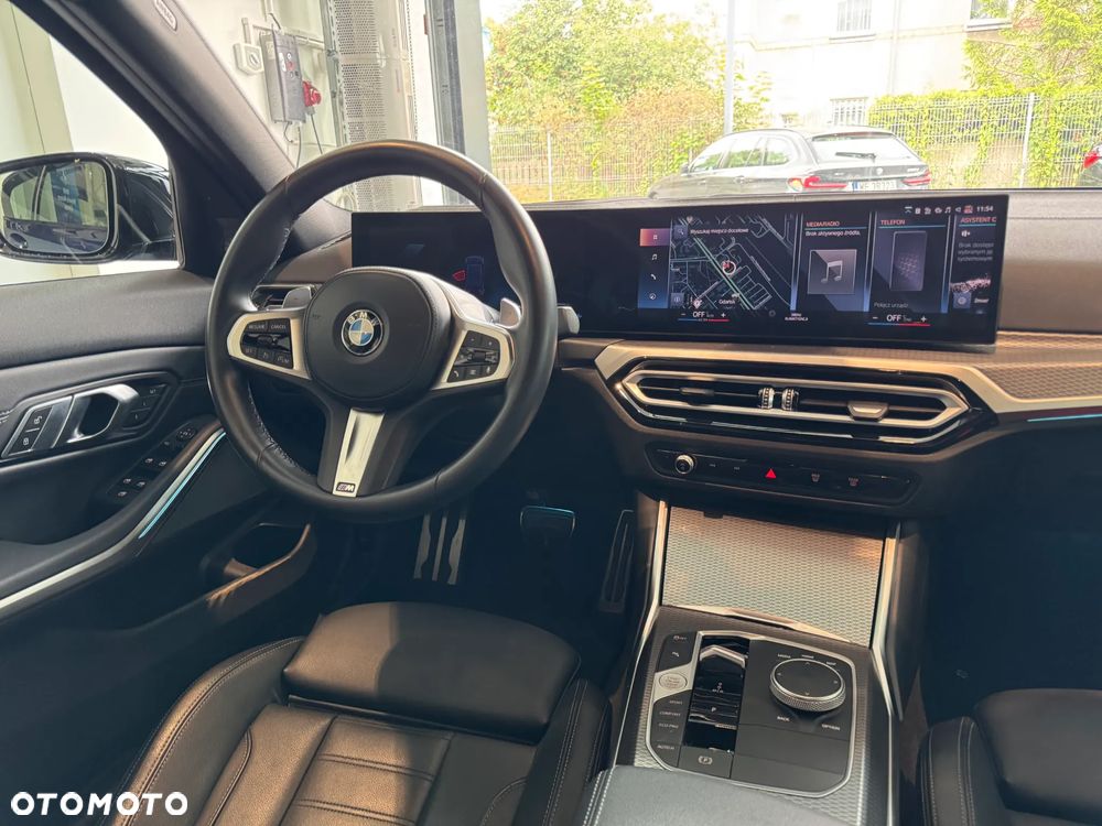BMW Seria 3 320d xDrive M Sport sport - 10