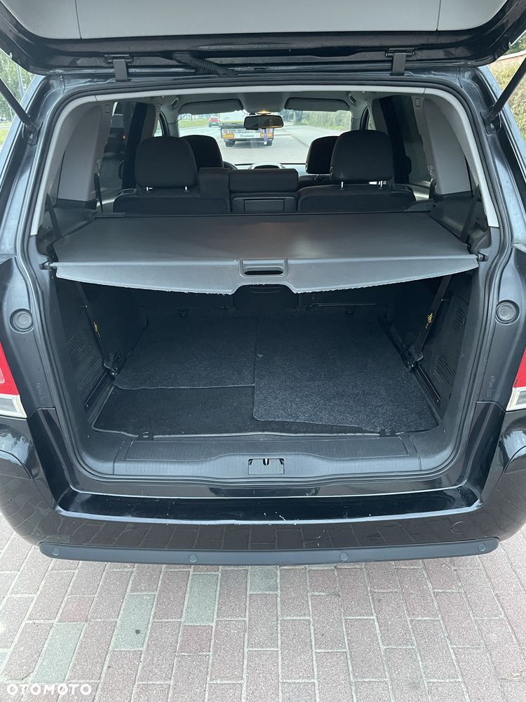 Opel Zafira - 8