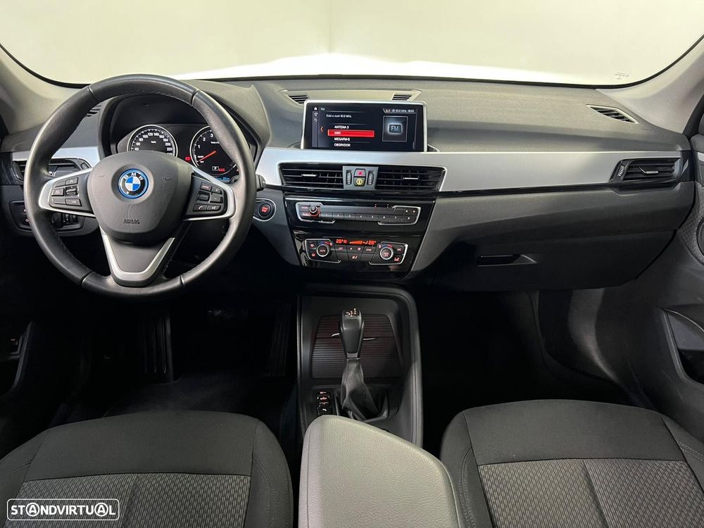 BMW X1 25 e xDrive - 9