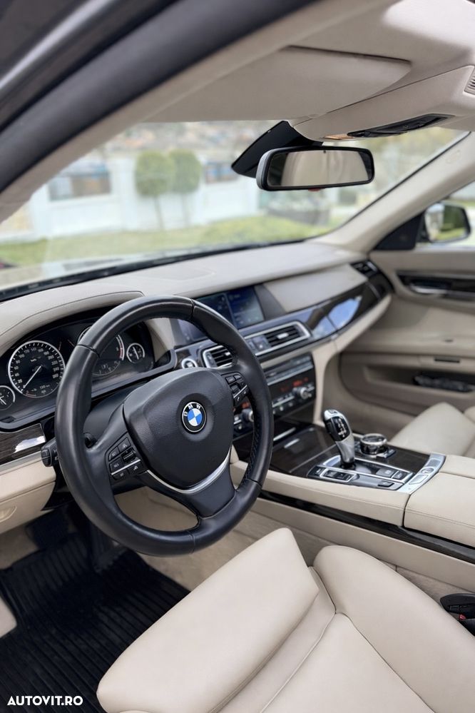 BMW Seria 7 730Ld Aut. - 3